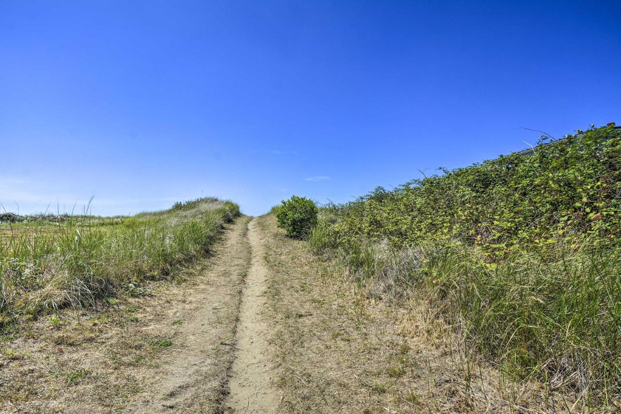 Coastal Pnw Gem With Hot Tub - Walk To Beach! Grayland Exterior foto